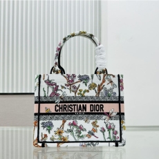 Dior Shopping Bags